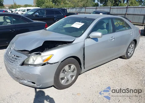 2009 Toyota Camry Le z USA, uszkodzony, nr VIN 4T4BE46KX9R048428
